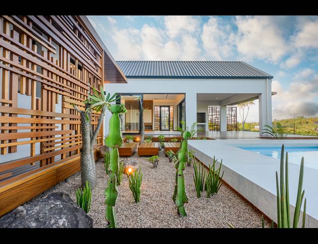 4 BEDROOM HOUSE FOR SALE IN SPRINGVALE COUNTRY ESTATE